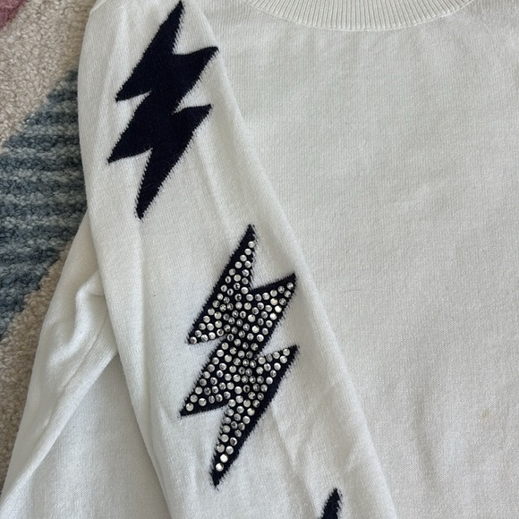 Elan Sweater - Picture 2 of 3